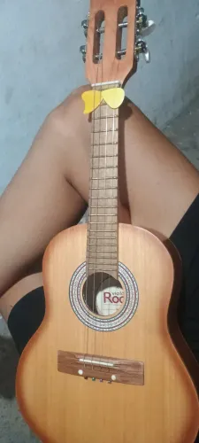 Vendo cavaquinho 