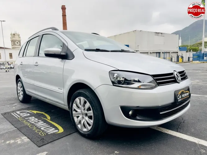 Volkswagen Spacefox 1.6/ 1.6 Trend Total Flex 8V 5P 2013