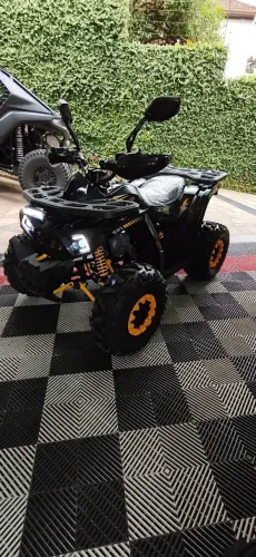 Quadriciclo Attak 125 EFI