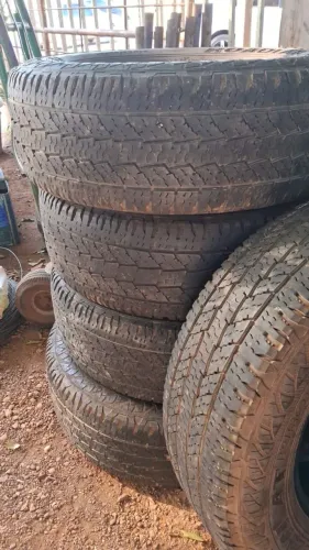 Vendo pneu aro 18