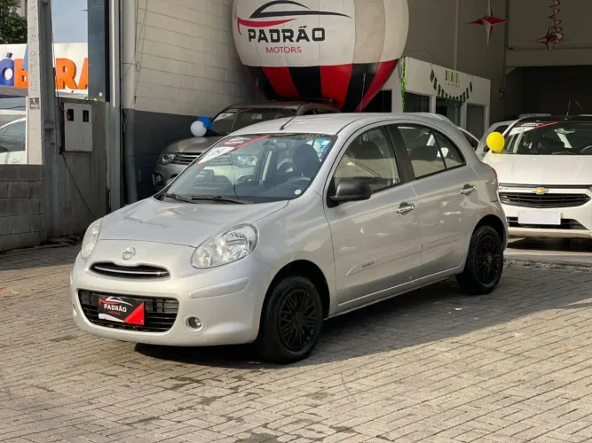 Nissan March 1.0 16V Flex Fuel 5P 2014