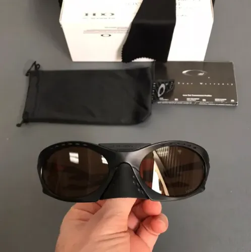 óculos de sol oakley plantaris coffe black