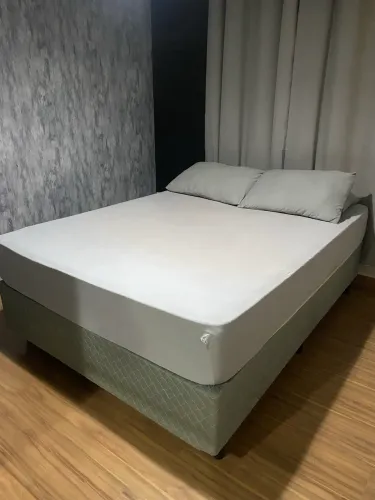 Cama box casal