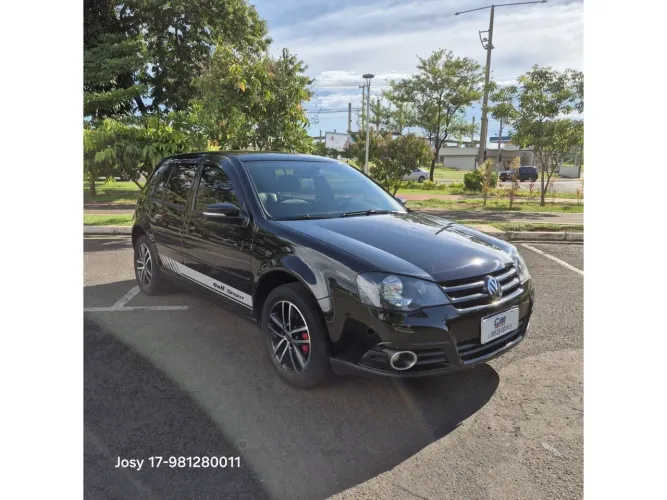 Volkswagen Golf 1.6 MI Total Flex 8V 4P 2013