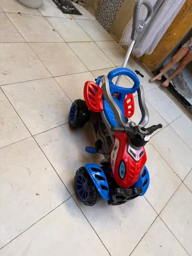 Vendo quadriciclos infantil