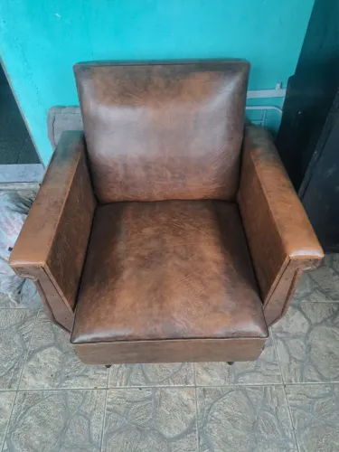 VEndo 2 sofa cama e uma tv funcionando 32.polegada VALOR R$ 450.00