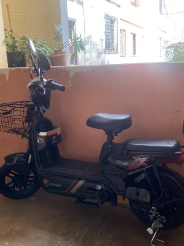 Scooter Eletrica EV 101E