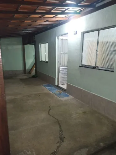 Vende-se duas casas em Barcelona/Serra
