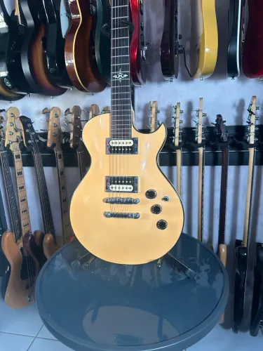 Guitarra Ibanez ART 100