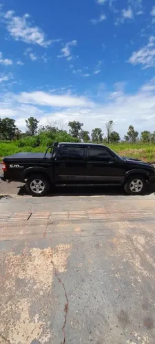 Chevrolet S10 P-up Colina 2.8 TDI 4x2/4x4 CD Dies. 2009