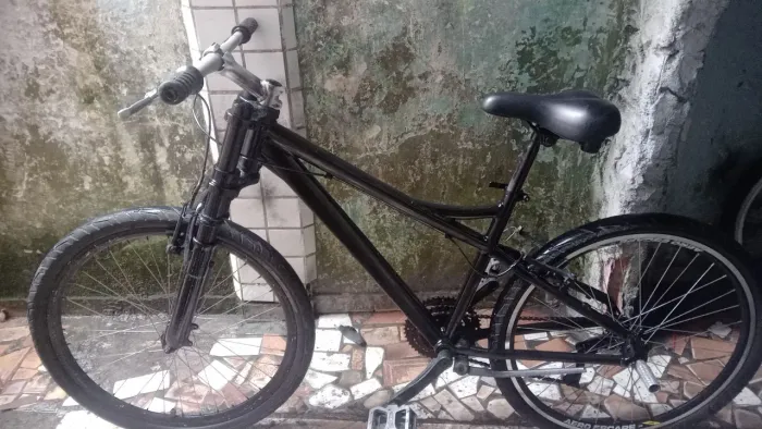 Bicicleta nova de alumínio folha aero raiação inox cubo de rolamento