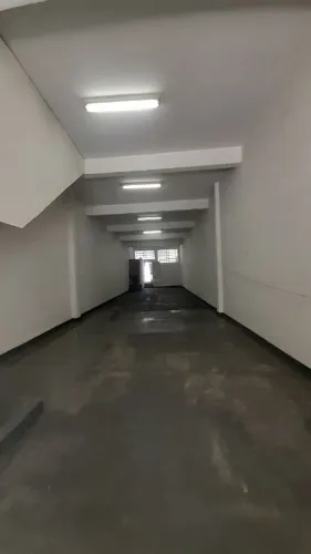Galpão para alugar, 540 m² por R$ 11.040,00/mês - Vila Anastácio - São Paulo/SP