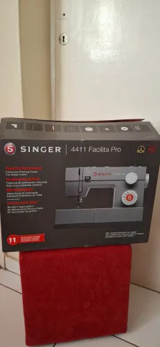 Maquina de costura doméstica singer