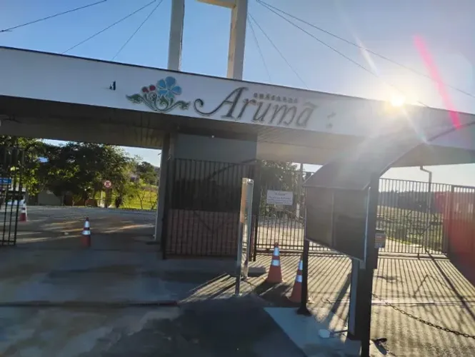 Terreno 1000 m² em loteamento de chácara