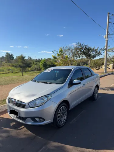 Fiat Grand Siena Attrac. 1.4 EVO F.flex 8V 2015