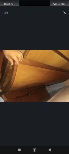 Vendo uma cama madeira top mas colchão uma tv led 40 polegadas um sofa de canto mas um som
