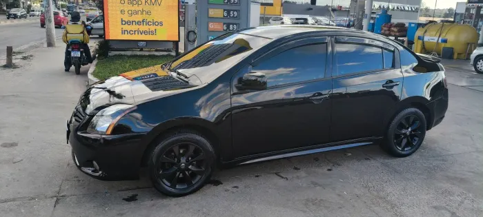 Nissan Sentra SR 2.0 Flex Fuel 16V Mec. 2012