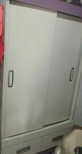 Guarda roupa infantil