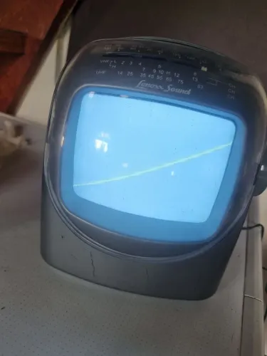 Raridade tv portátil