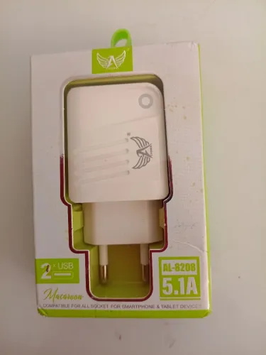 Fonte de carregador duas entradas USB