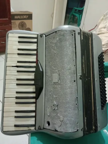 Sanfona ? valor R$800,00