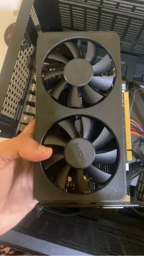 PLACA DE VIDEO RX 550 NOVA NUNCA USADO