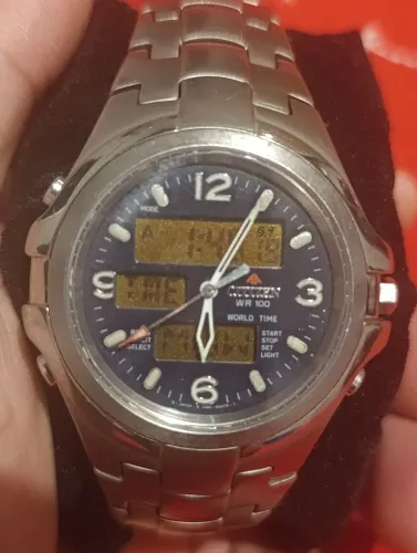 Relógio Citizen top de titânio vidro de safira