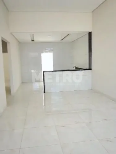 Casa à venda no Lot. Colinas do Rio, 3 quartos, pé-direito duplo, Petrolina