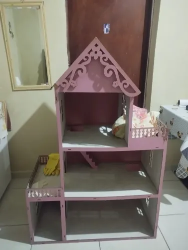 Casa com moveis de boneca MDF