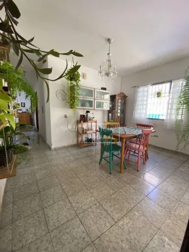 Casa com 3 dormitórios à venda, 158 m² por R$ 520.000,00 - Fátima III - Pouso Alegre/MG