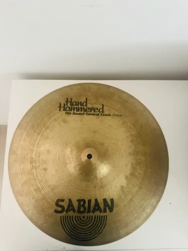 Sabian Hand Hammered (HH) - 17?