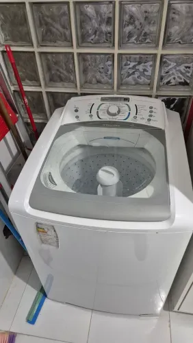 Lavadora de Roupas Electrolux 15kg