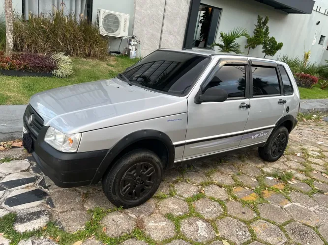 Fiat Uno Mille WAY Economy 1.0 F.flex 4P 2013