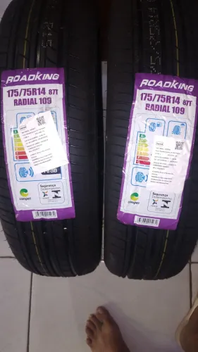 Pneu 175/75R14 