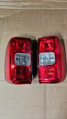 Lanterna traseira Ford Ranger XLT