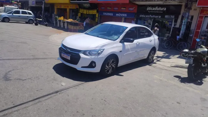 Chevrolet Onix Plus LT 1.0 12V Flex Mec. 4P 2024