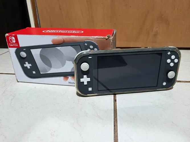 NINTENDO SWITCH LITE