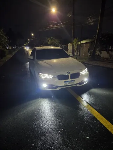 BMW 320I A 2.0 Turbo/activeflex 16V 184cv 4P 2014