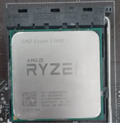 Combo: Processador AMD Ryzen 5 1600 + Placa mãe + HD de 1TB + Placa de vídeo.