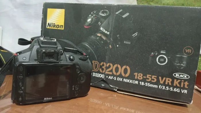 Nikon D3200 com motor 