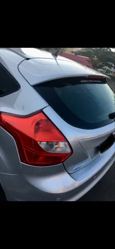 Ford Focus 1.6 S/se/se Plus Flex 8v/16v 5P 2014