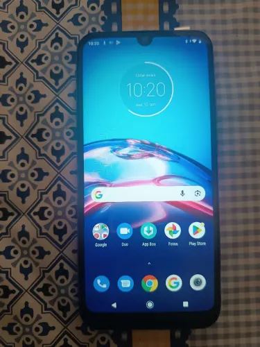Celular Moto E6s