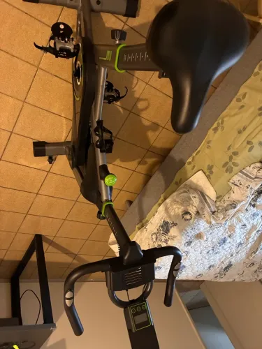Bicicleta Ergométrica Spinning Gallant Power Pro Mecânica Roda De Inercia 20kg