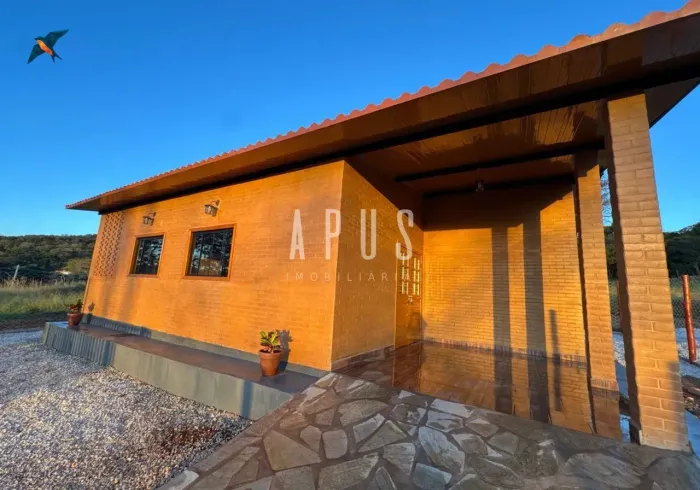 Foto do anúncio de Casa com 3 quartos e vista para a natureza em Pirenópolis no pirinopolis