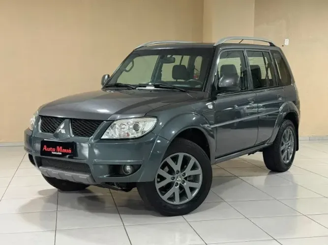 Mitsubishi Pajero TR4 2.0 Flex 16V 4X2 Aut. 2014