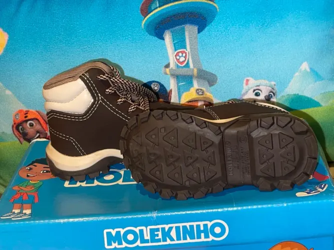 Vendo bota infantil- masculino