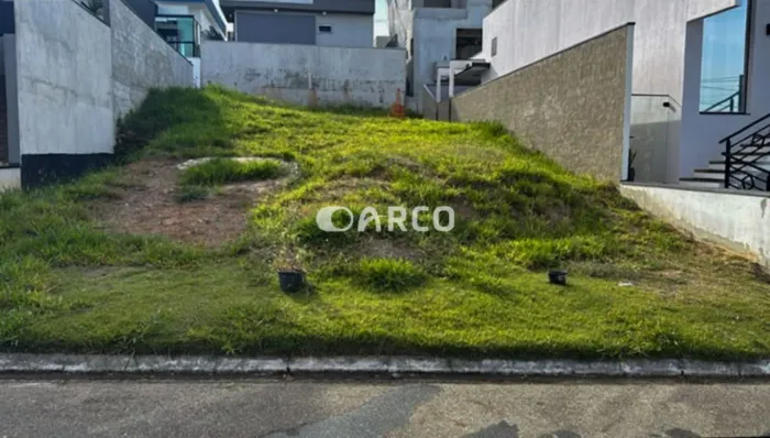 Terreno em Condomínio à Venda com 264m² no Reserva do Vale Caçapava