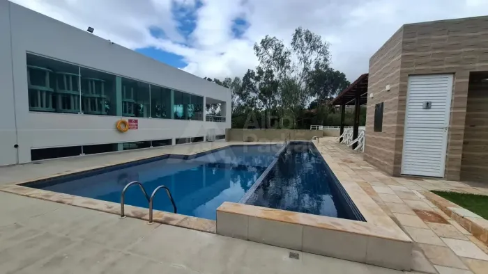 LOTE DISPONÍVEL AQUI NESSE CONDOMÍNIO!!!