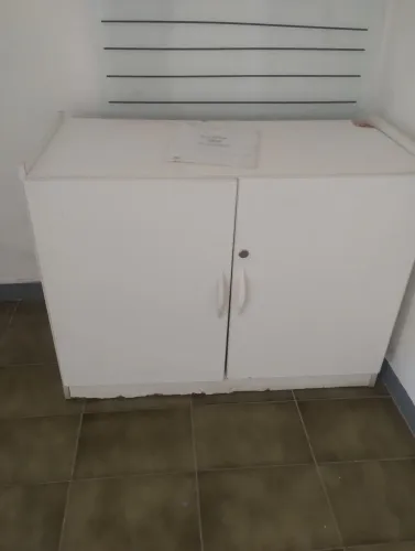 Armário 2 portas