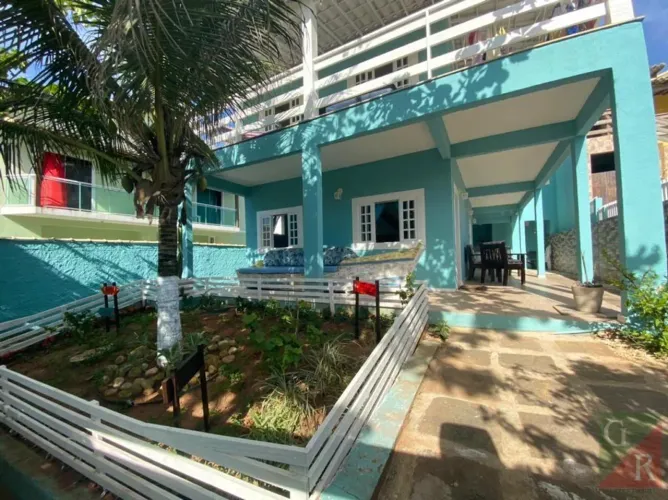 Casa para Venda em Arraial do Cabo, 4 dormitórios, 2 suítes, 5 banheiros, 4 vagas